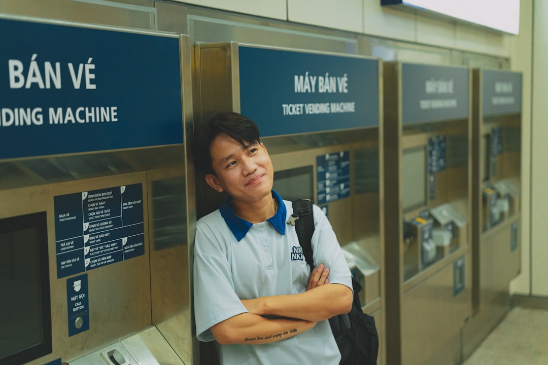 salary survey vietnam 2025 - kết quả và đánh giá | TalentHunter.asia